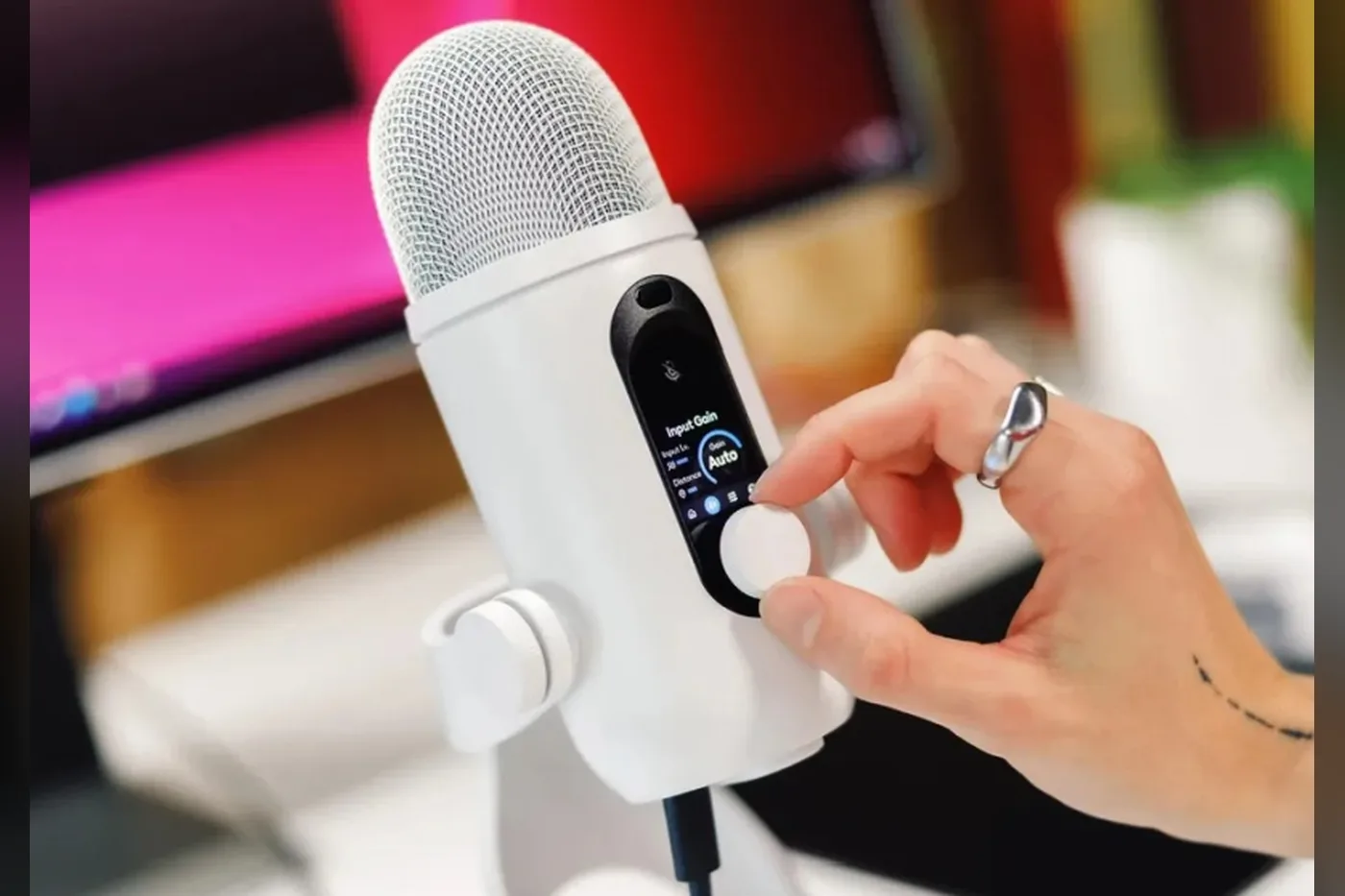 Logitech представила преемника легендарного микрофона Blue Yeti